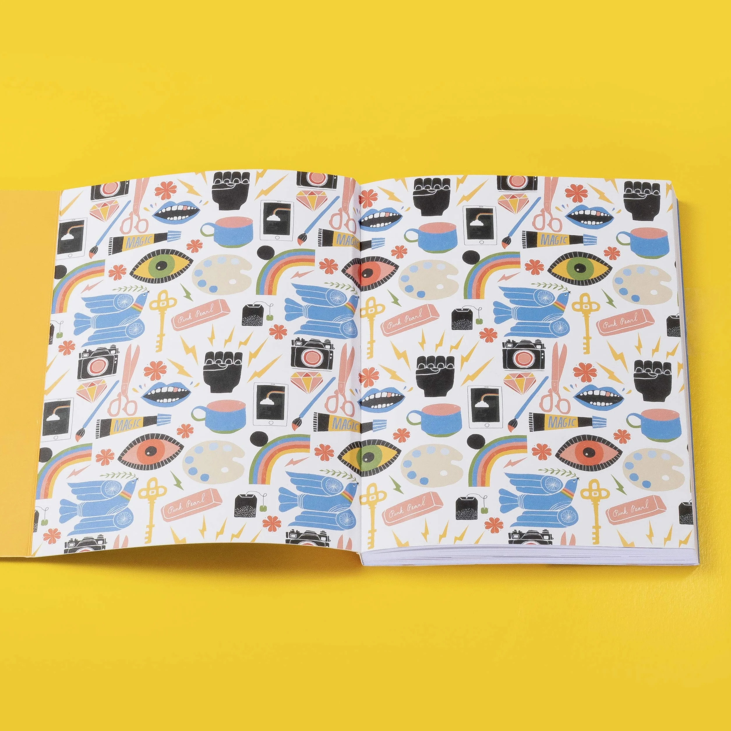 Find Your Artistic Voice: the essential guide to working your creative magic (Lisa Congdon X Chronicle Books)