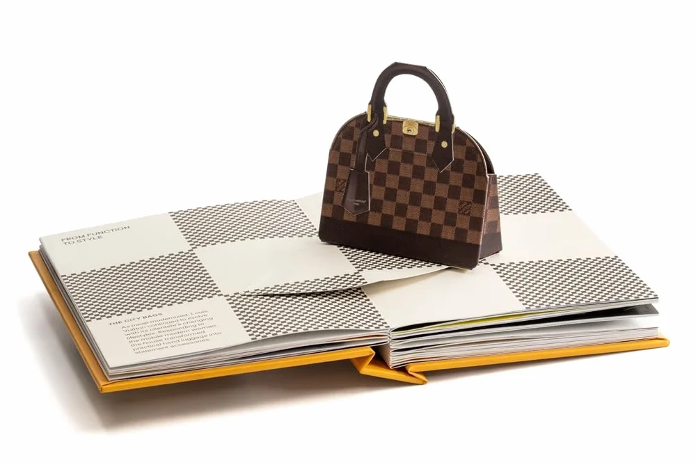 Fashion Unfolded: Pop-Up Louis Vuitton: 3