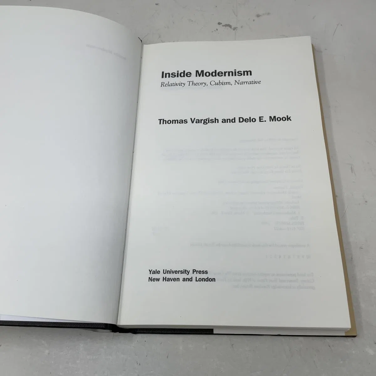 Inside Modernism: Relativity Theory, Cubism, Narrative