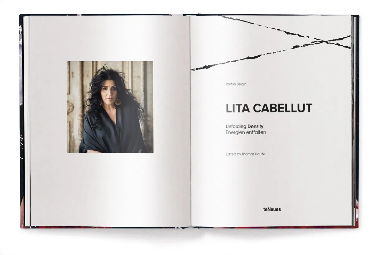 Lita Cabellut Unfolding Density /anglais