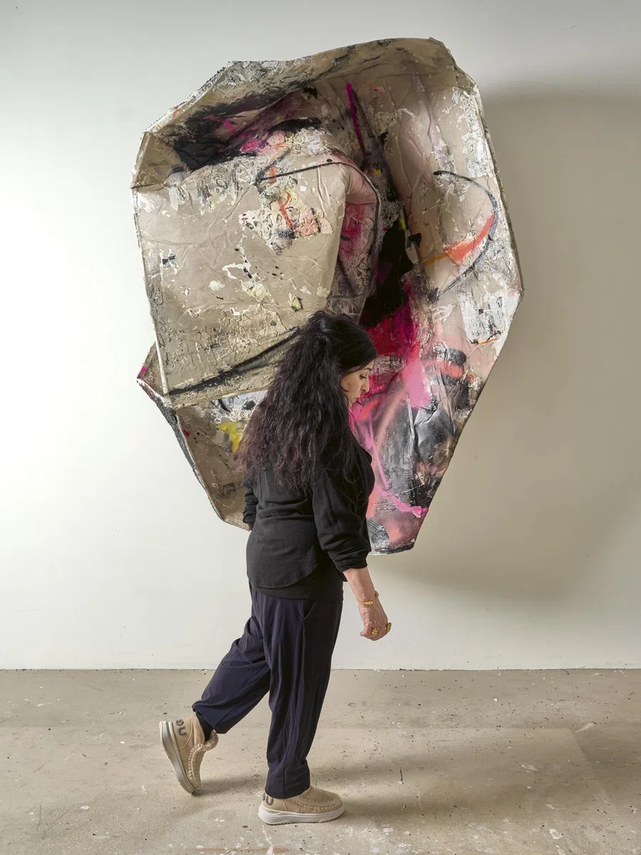 Lita Cabellut Unfolding Density /anglais