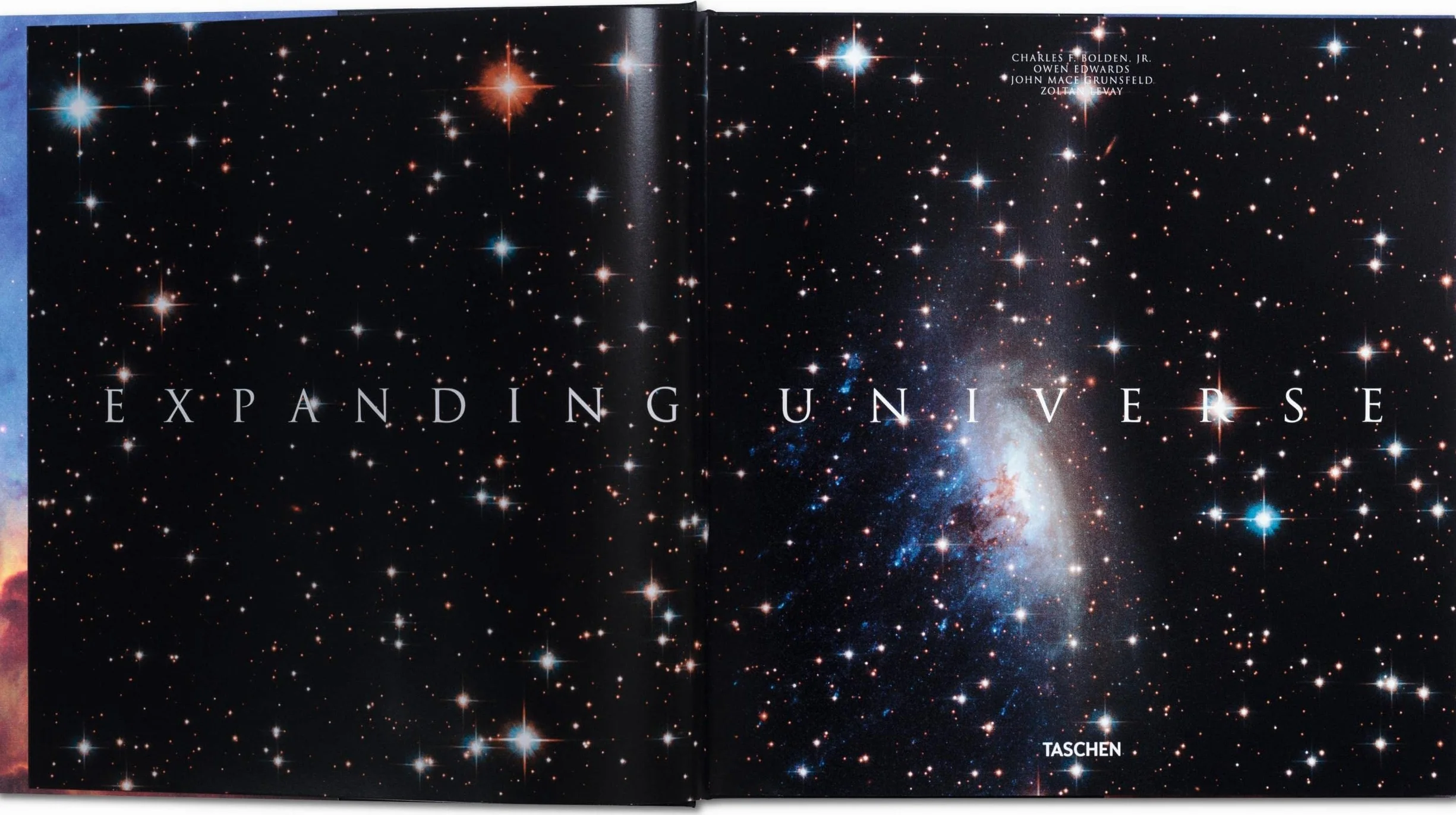 Expanding Universe. The Hubble Space Telescope: Photographs from the Hubble Space Telescope (Photography Book)