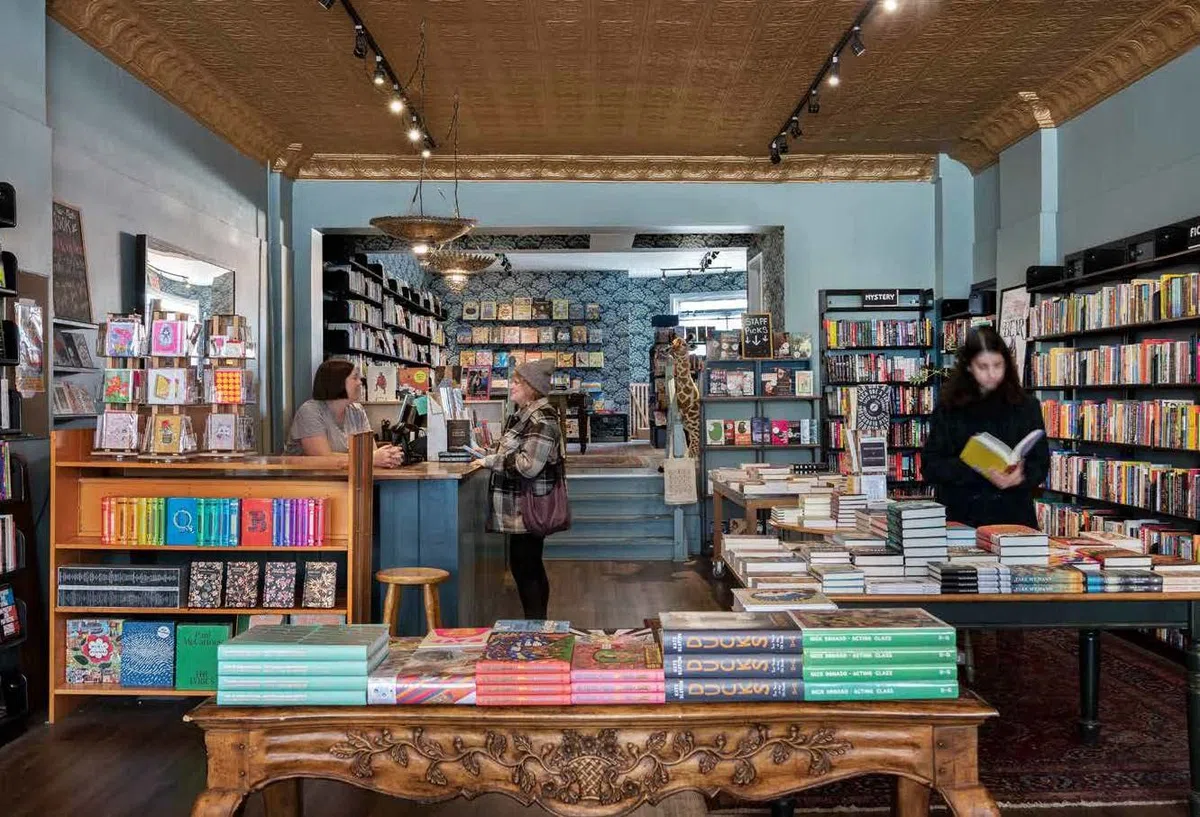 150 Bookstores you need to visit before you die /anglais (150 Series)