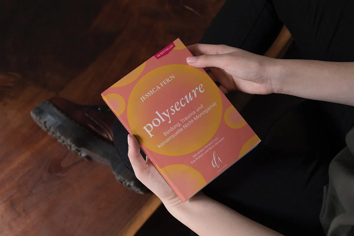Polysecure: Bindung, Trauma und konsensuelle Nicht-Monogamie