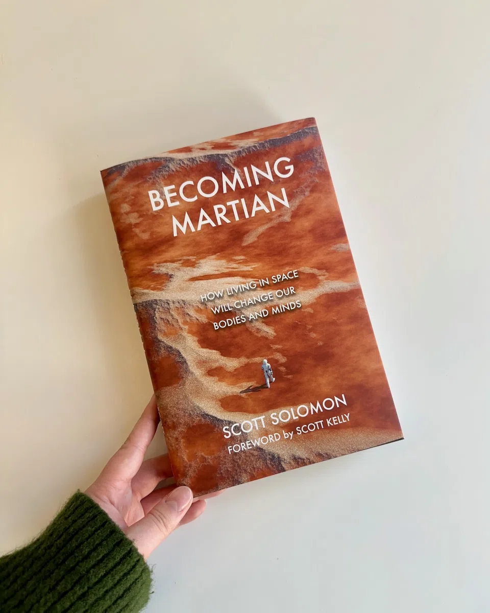 Becoming Martian: How Living in Space Will Change Our Bodies and Minds