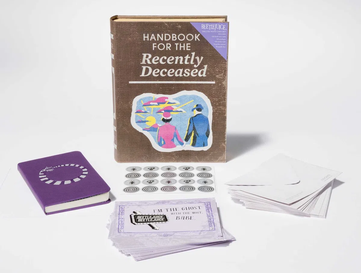 Beetlejuice: Handbook for the Recently Deceased Deluxe Note Card Set: With Keepsake Book Box: With Book Box (80's Classics)