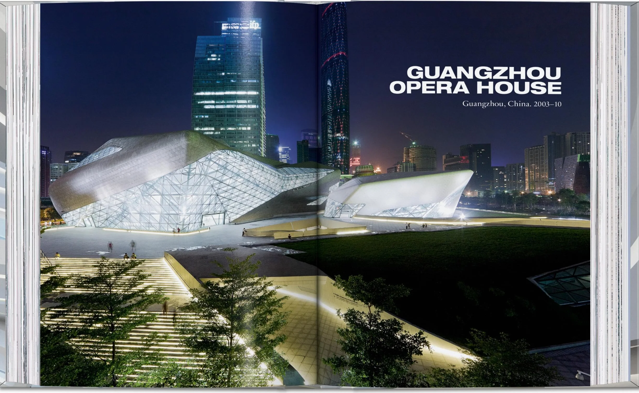Zaha Hadid: Complete Works 1979–Today. 45th Ed. (45th Edition)