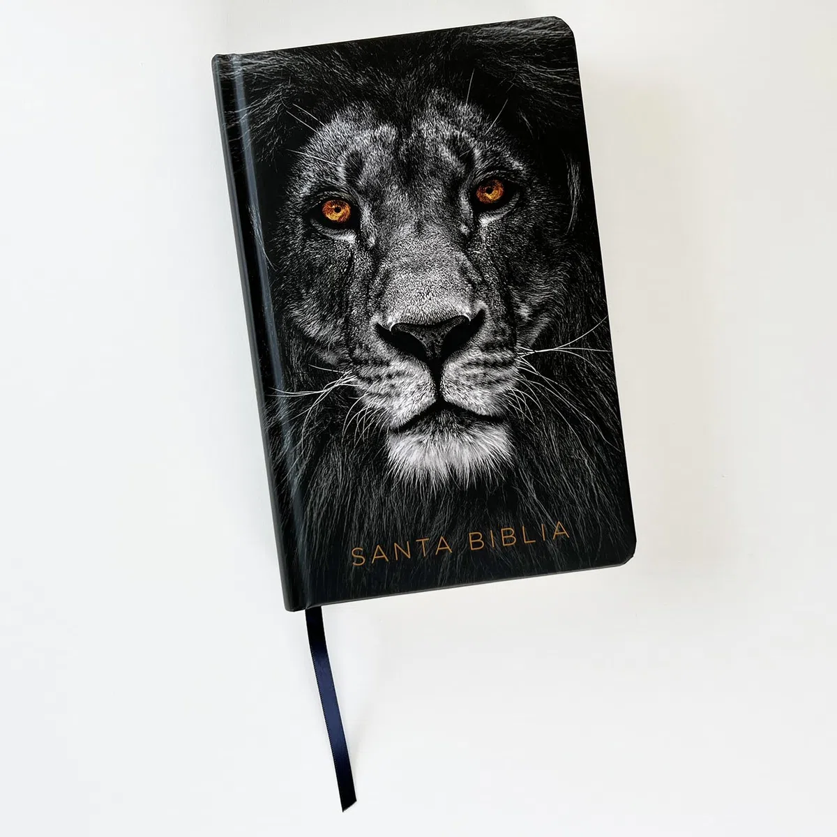 Biblia RVR 1960 letra grande tamaño manual, tapa dura León de Juda con índice / Spanish Bible RVR 1960 Handy Size Large Print Hardcover Lion of Judah with In