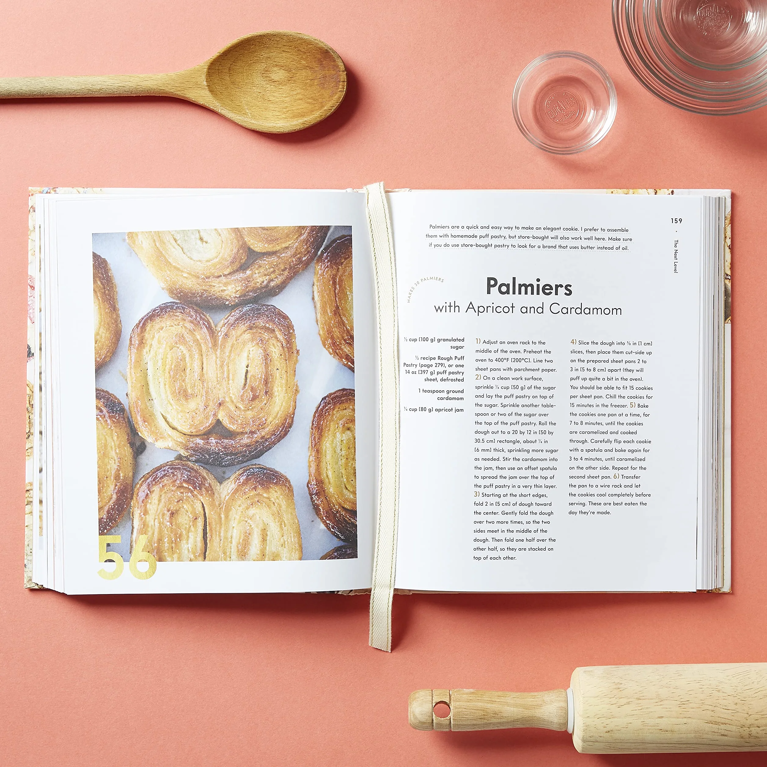 100 Cookies: The Baking Book for Every Kitchen, with Classic Cookies, Novel Treats, Brownies, Bars, and More (100 Baking Recipes for Every Kitchen)